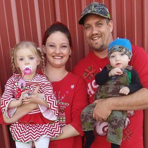 Meet your Posher, Amber n brandon